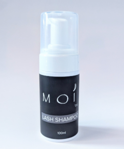 moi lash shampoo for cleaning lash extensions